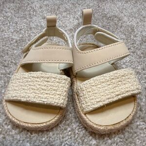 Carter's Tan and Cream Sandals 0-3 months
